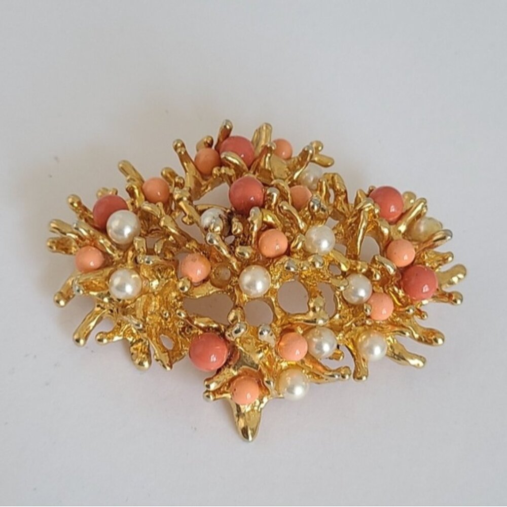 Vintage IVANA TRUMP Gold Pearl Coral Reef Boho Maximalist Statement Brooch Pin